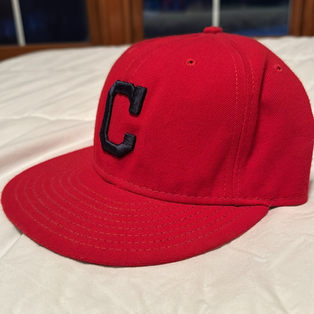 Cleveland Guardians On-Field Cap - Picture 2 of 5